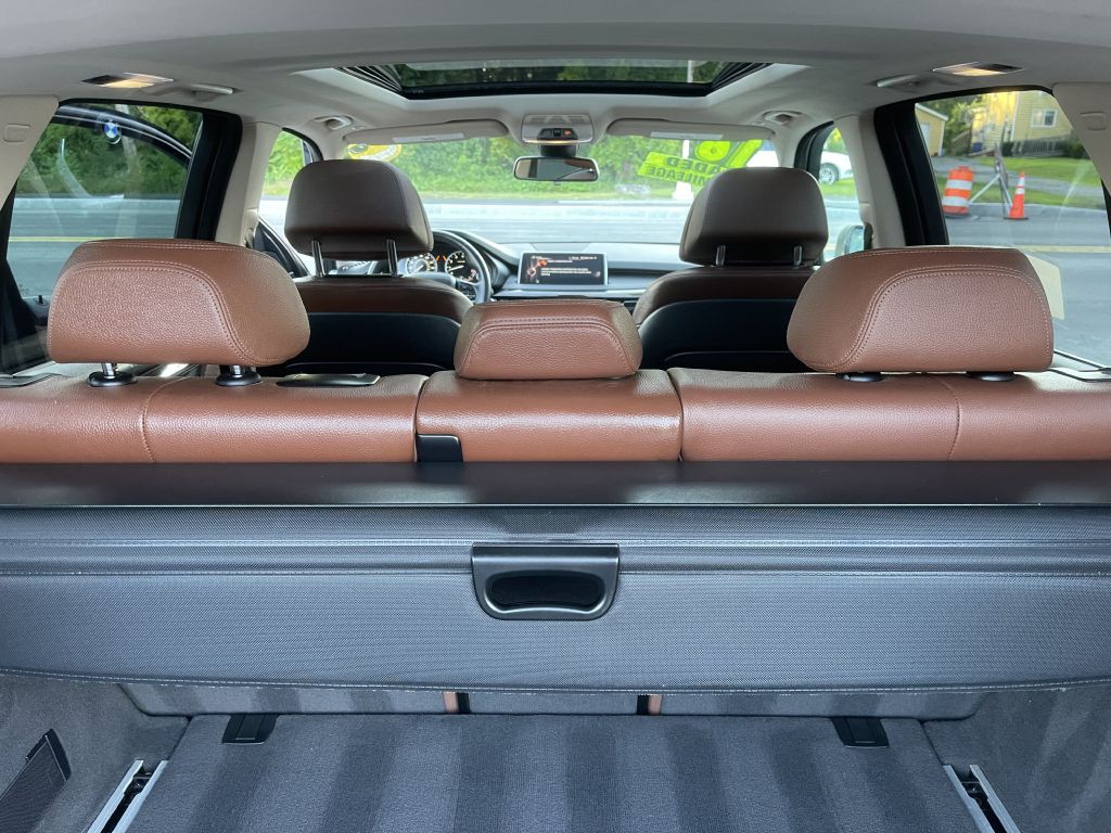 2016 BMW X5 Image 32