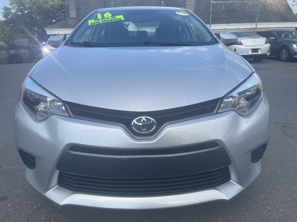 2016 Toyota Corolla Image 2