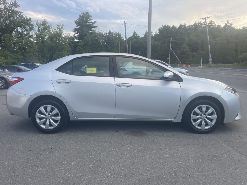 2016 Toyota Corolla Image 8