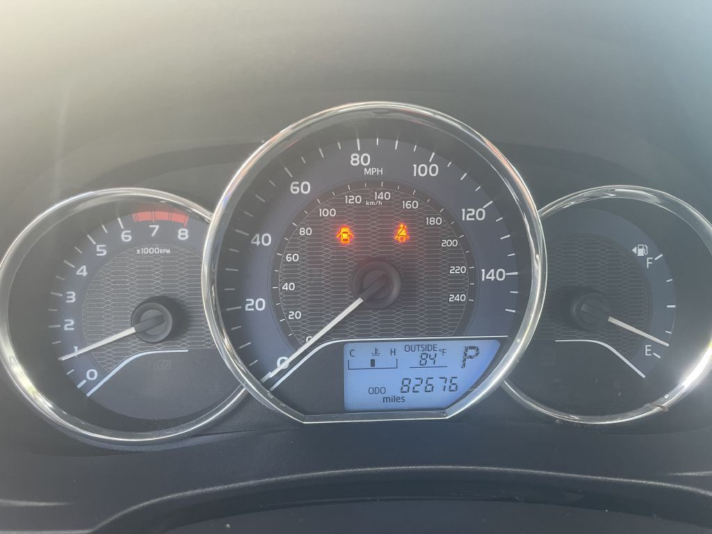 2016 Toyota Corolla Image 15
