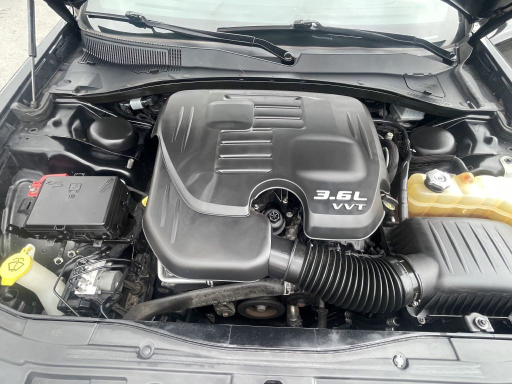 2019 Chrysler 300 Image 29