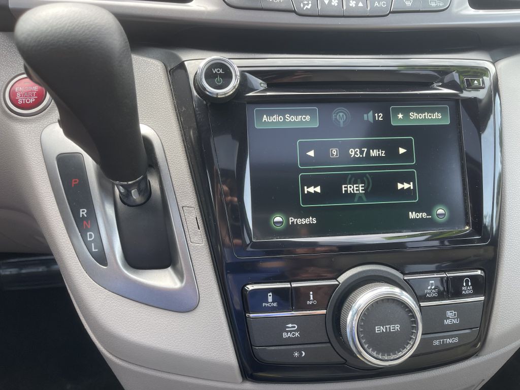 2017 Honda Odyssey Image 17