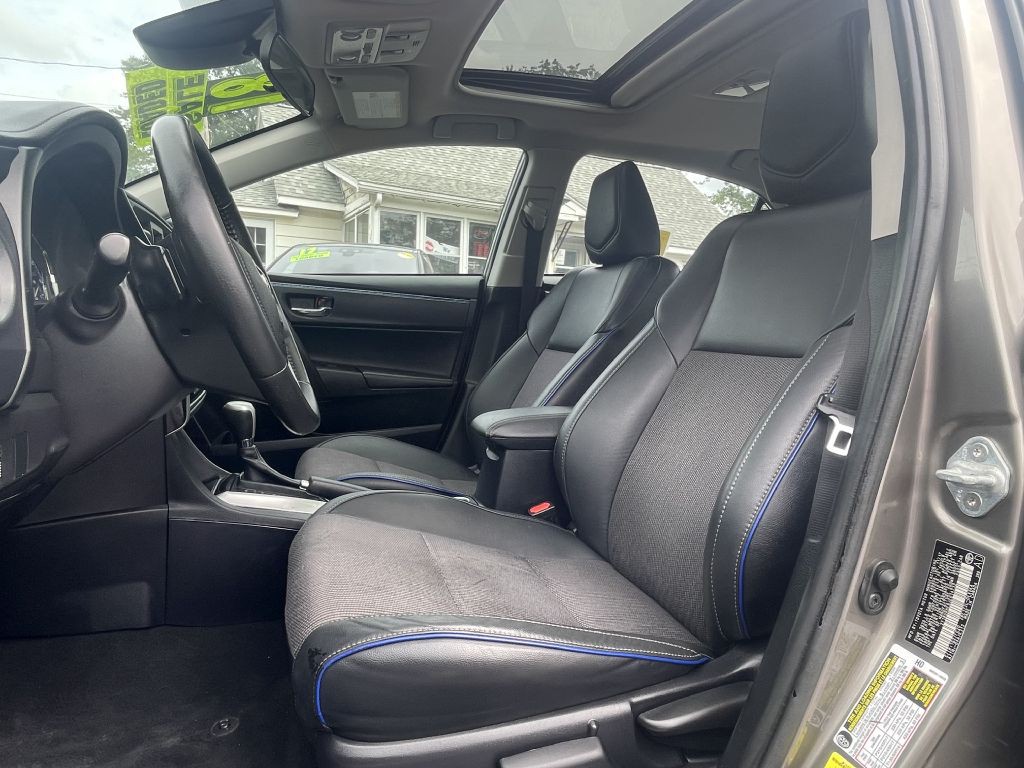 2018 Toyota Corolla Image 9