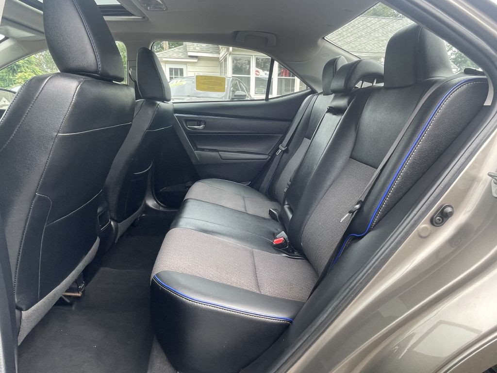 2018 Toyota Corolla Image 11