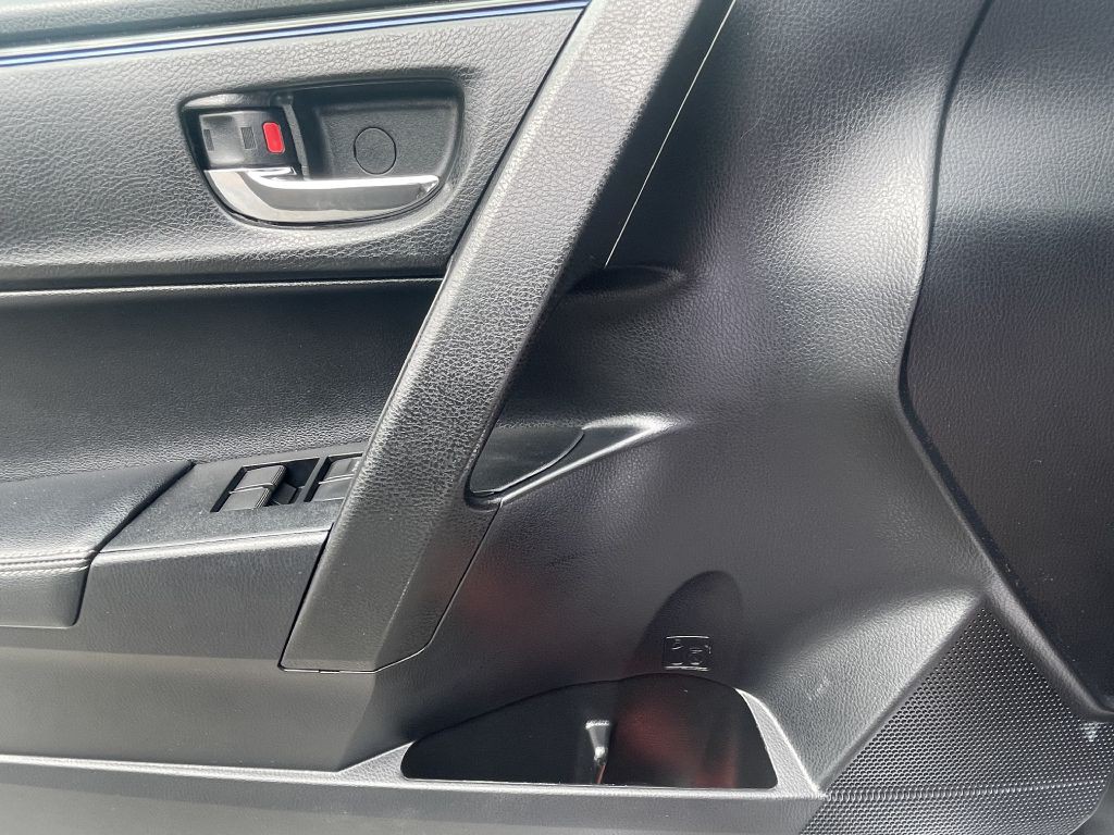 2018 Toyota Corolla Image 23