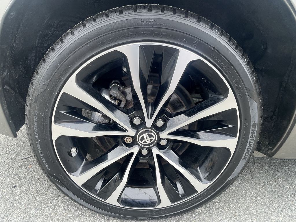 2018 Toyota Corolla Image 34