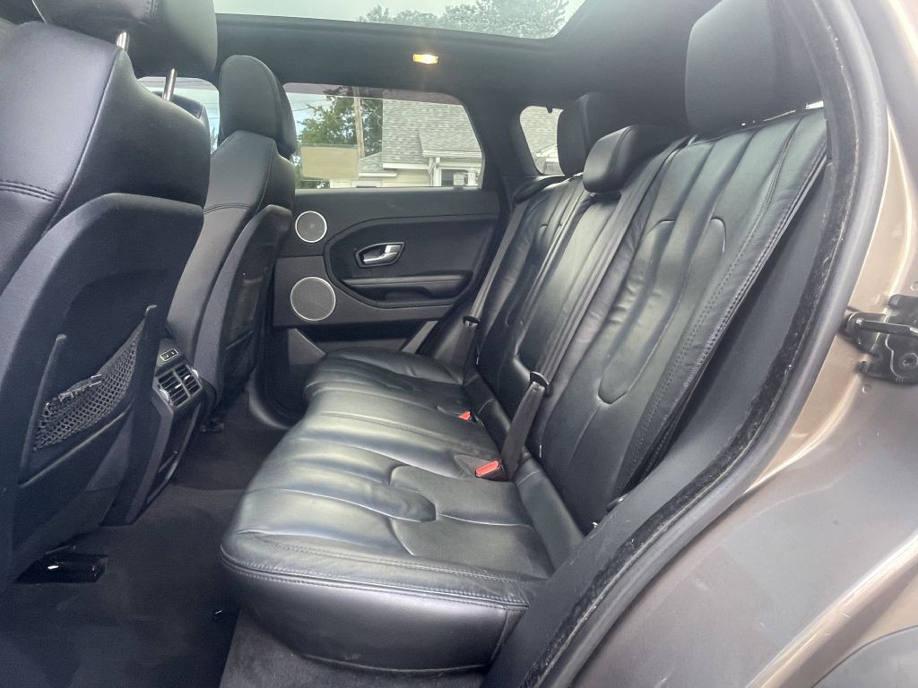 2015 Land Rover Range Rover Evoque Image 9