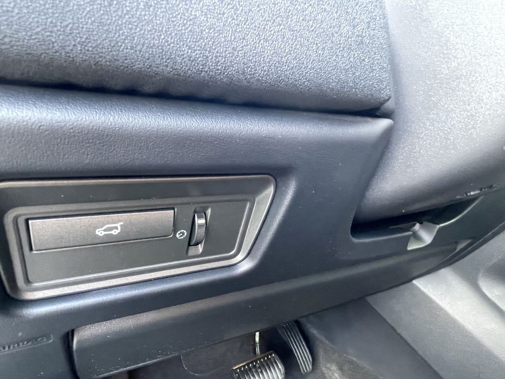 2015 Land Rover Range Rover Evoque Image 19