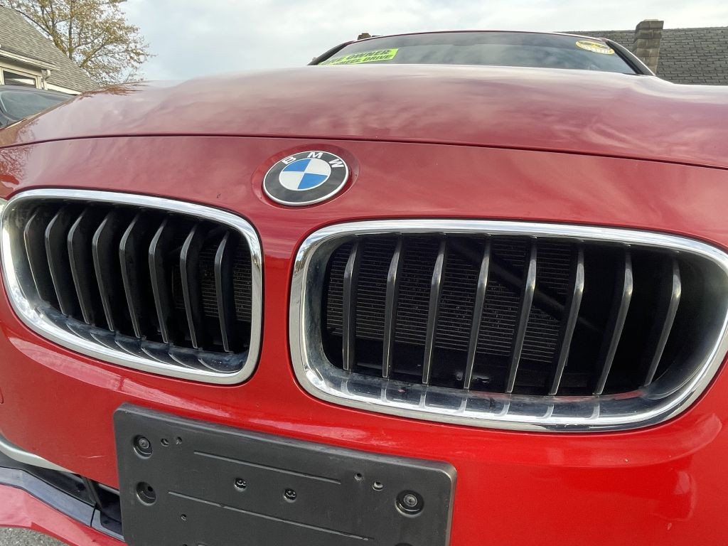 2018 BMW 3 Series Image 30