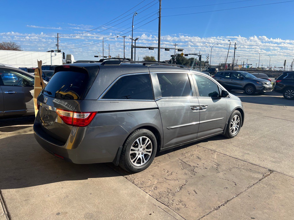 2012 Honda Odyssey Image 7
