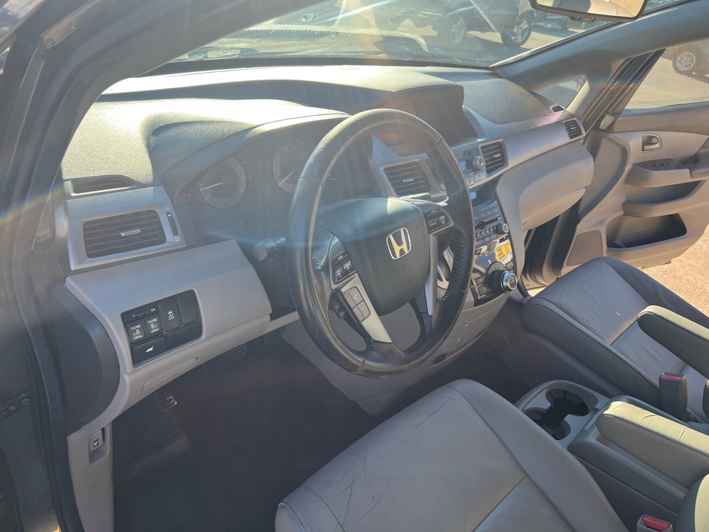 2012 Honda Odyssey Image 14