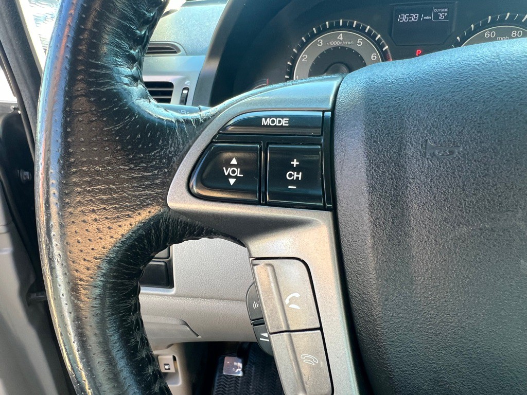 2012 Honda Odyssey Image 27