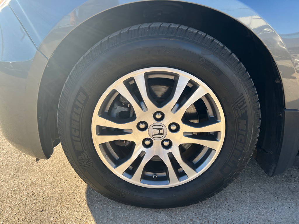 2012 Honda Odyssey Image 33