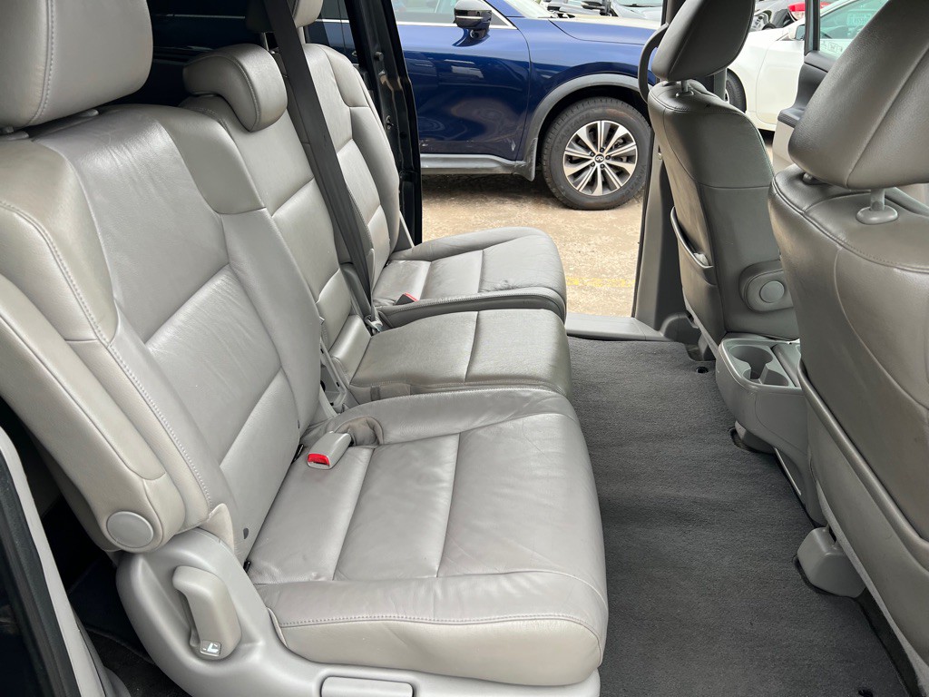 2012 Honda Odyssey Image 14