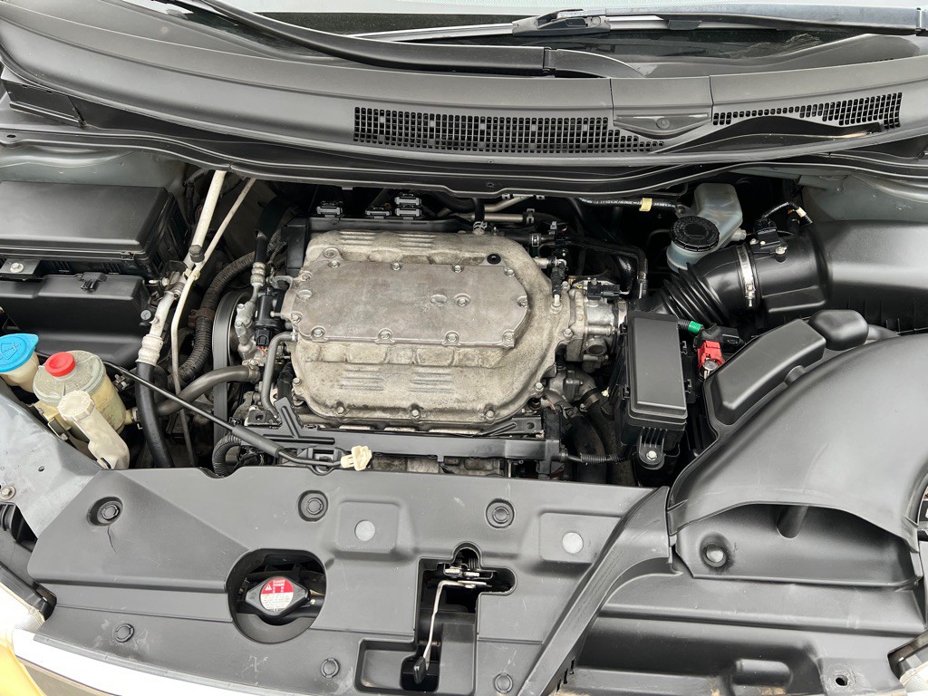 2012 Honda Odyssey Image 21