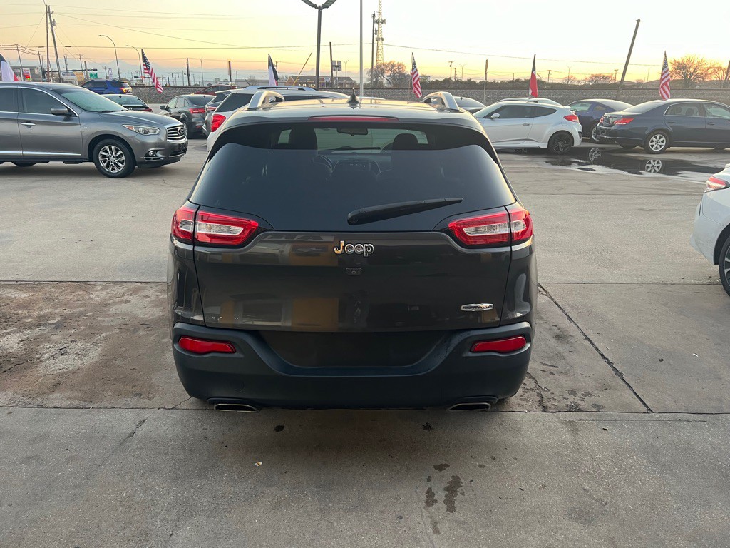 2015 Jeep Cherokee Image 6