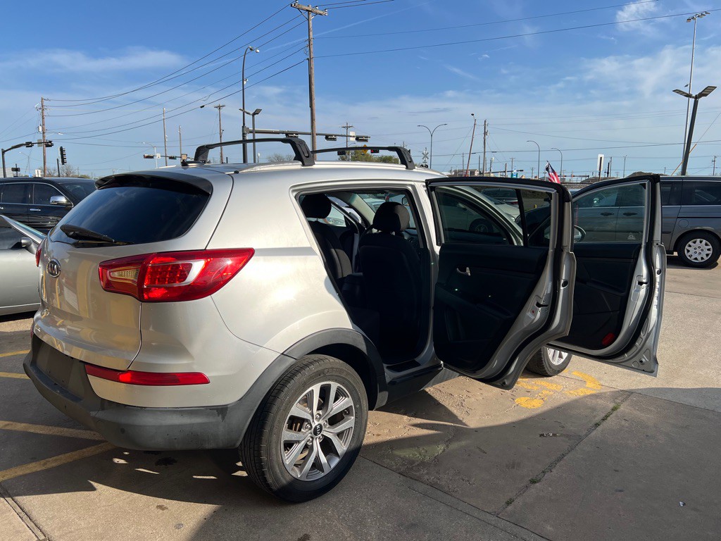 2012 Kia Sportage Image 12