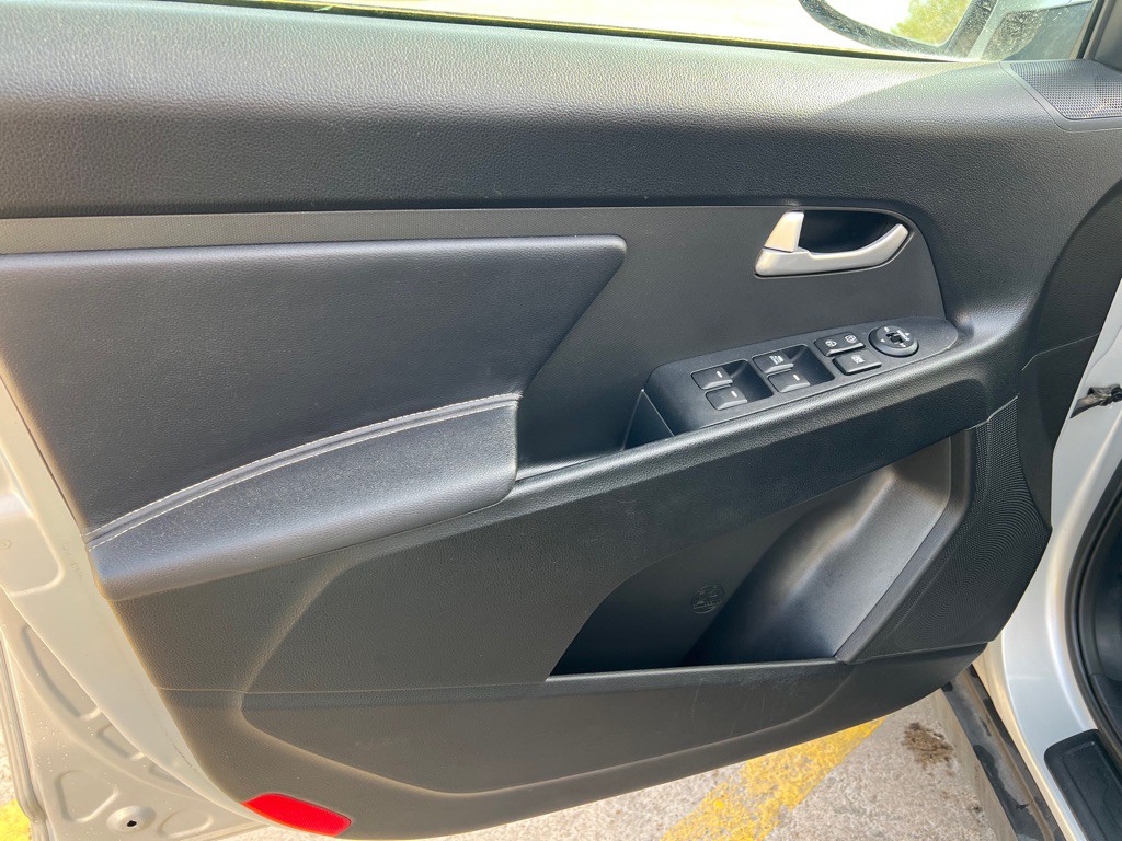 2012 Kia Sportage Image 15