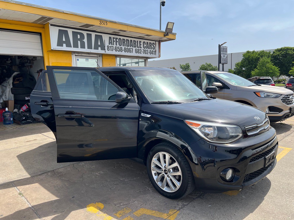 2018 Kia Soul Image 1
