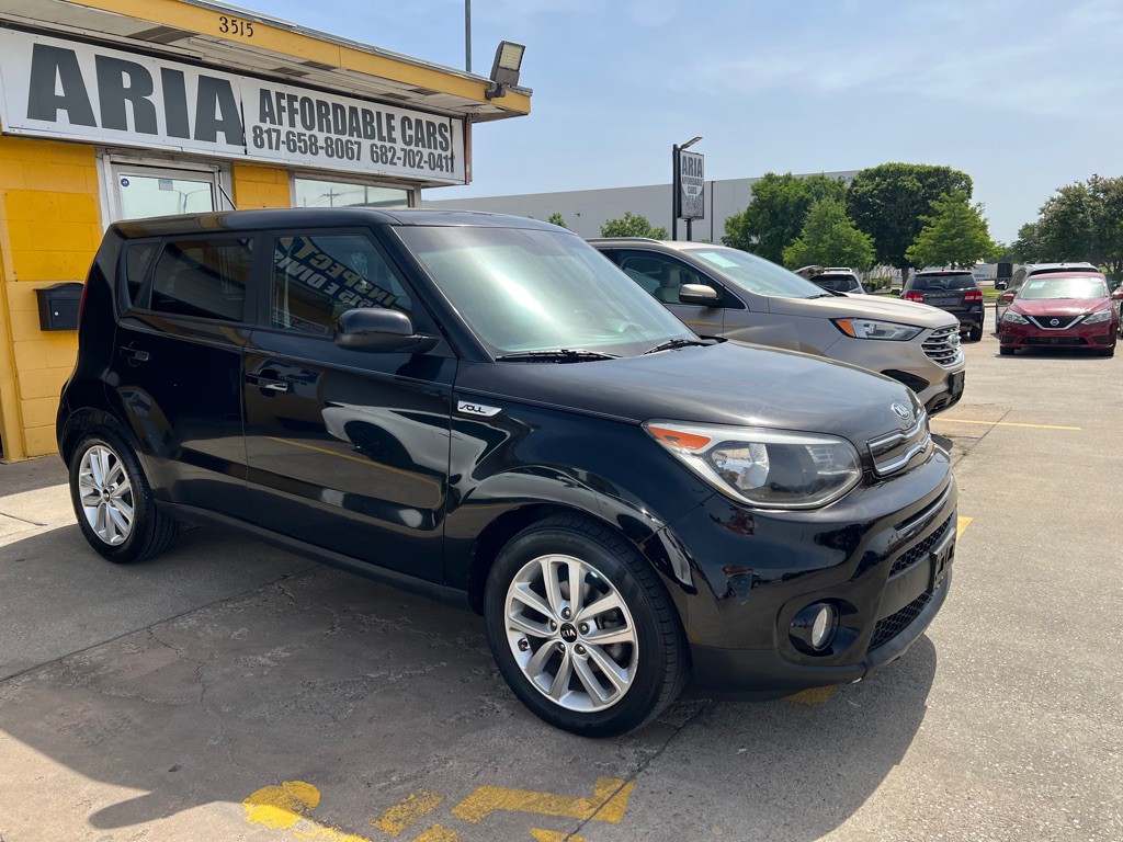 2018 Kia Soul Image 2