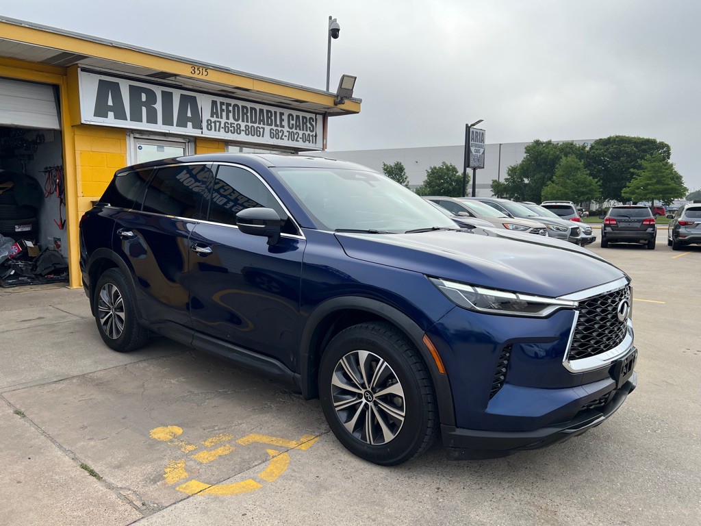 2022 INFINITI QX60 Image 1