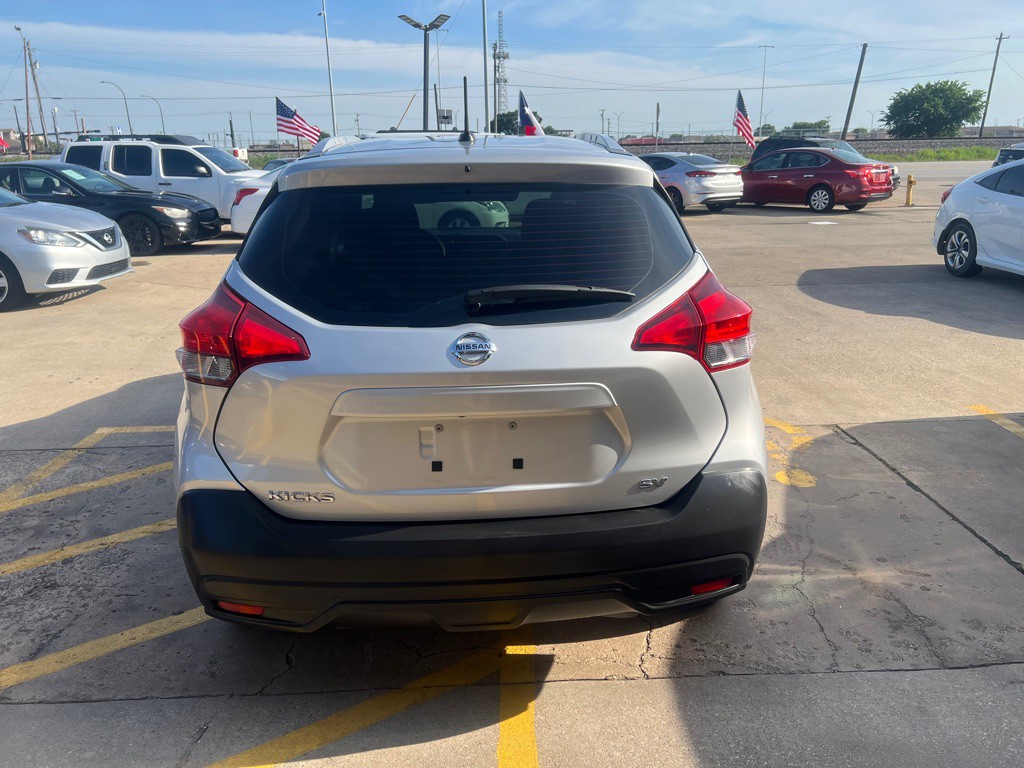2019 Nissan Kicks Image 8