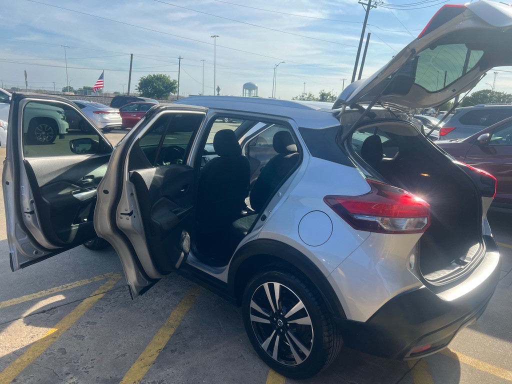 2019 Nissan Kicks Image 11