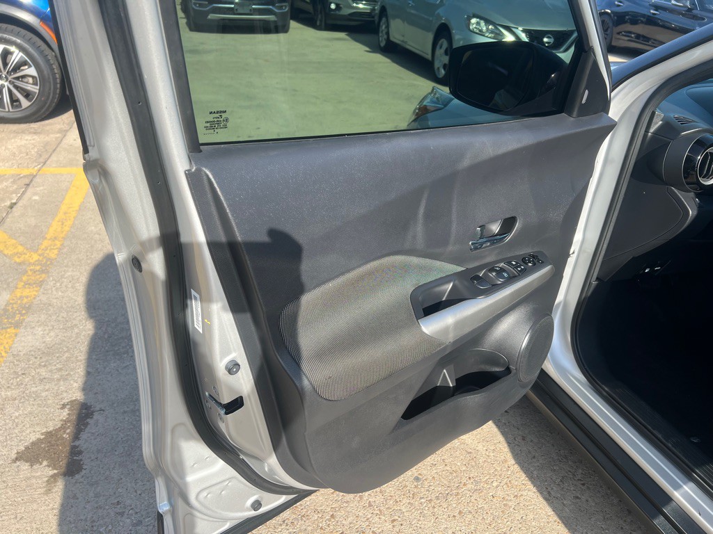 2019 Nissan Kicks Image 17