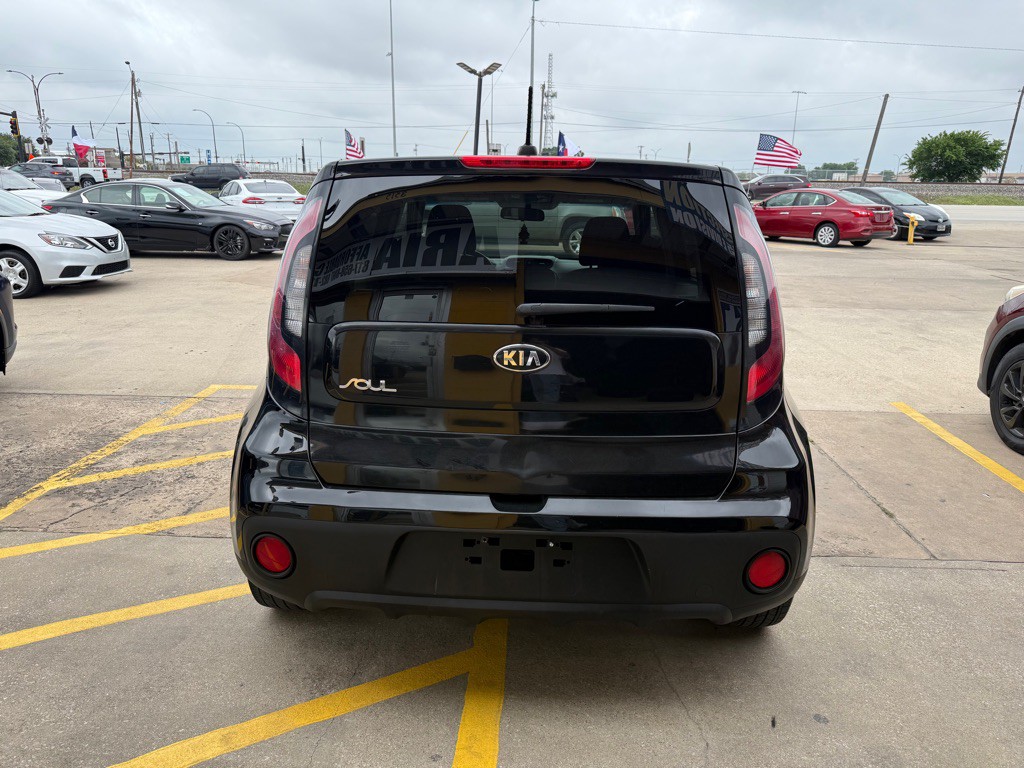2018 Kia Soul Image 5