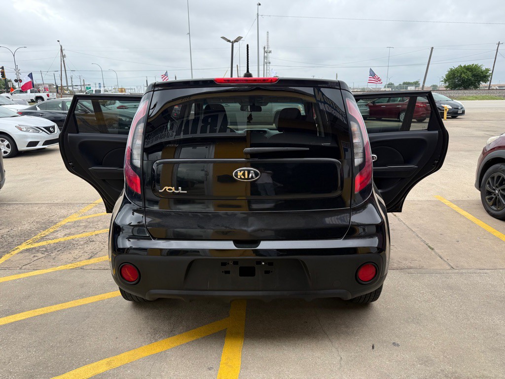 2018 Kia Soul Image 11