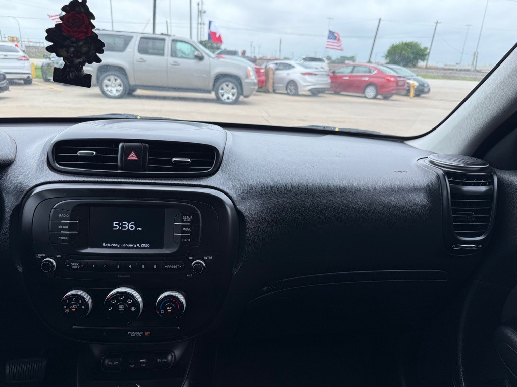 2018 Kia Soul Image 22