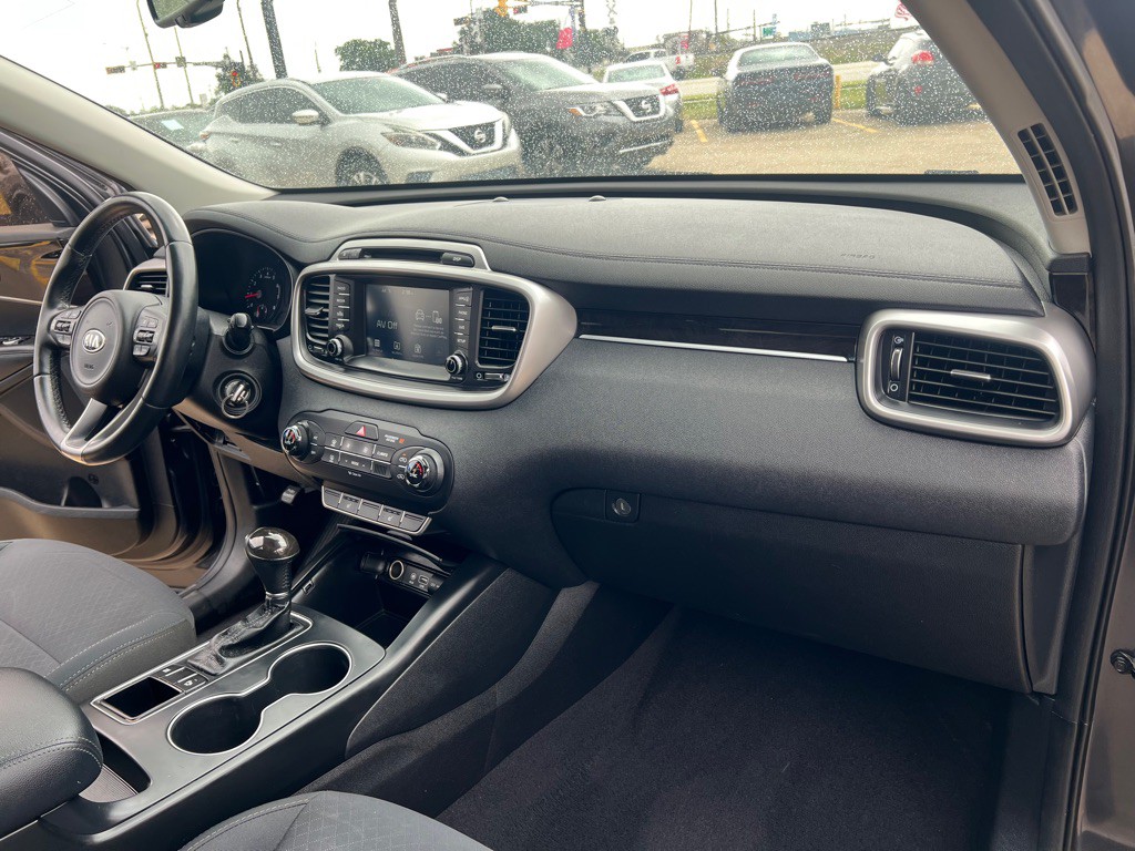 2018 Kia Sorento Image 14