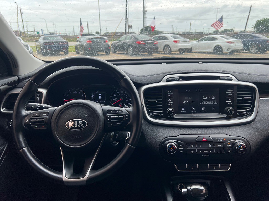 2018 Kia Sorento Image 23