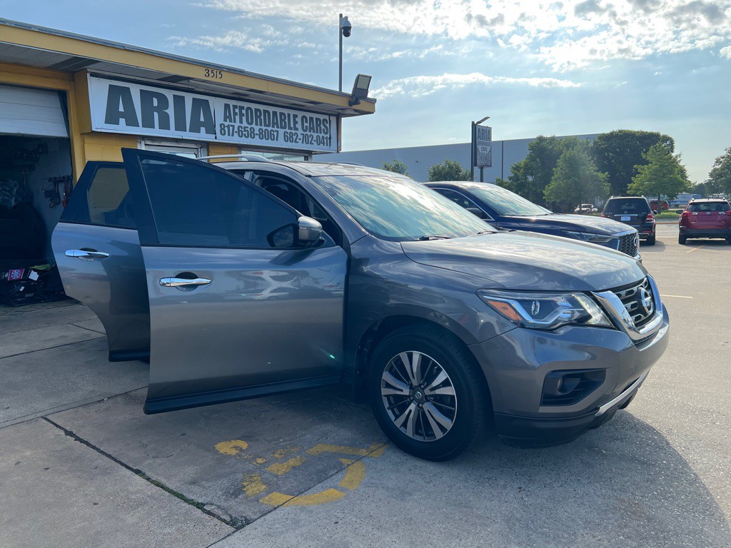 2017 Nissan Pathfinder Image 7