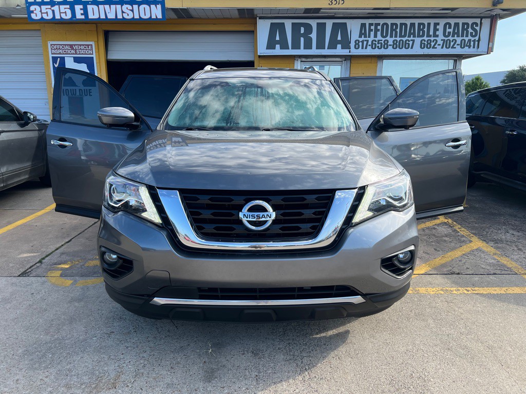 2017 Nissan Pathfinder Image 8