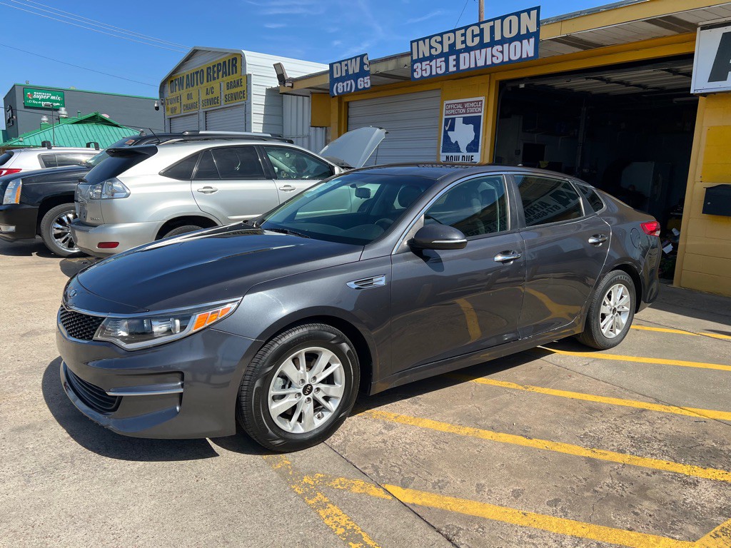 2018 Kia Optima Image 3