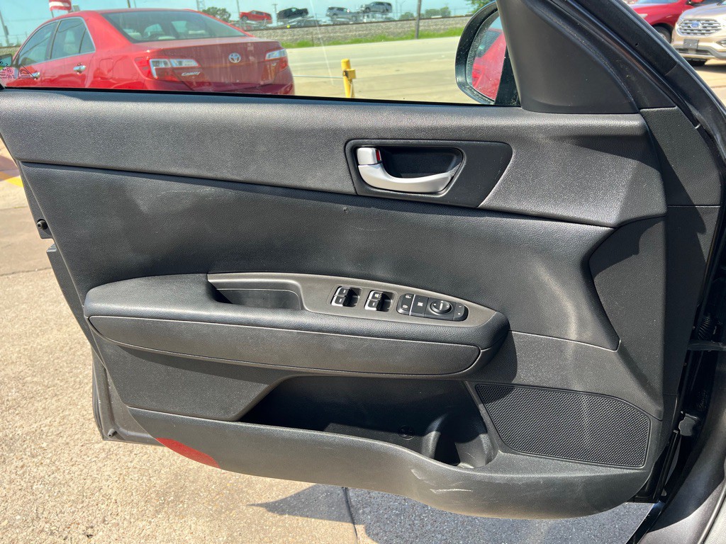 2018 Kia Optima Image 13