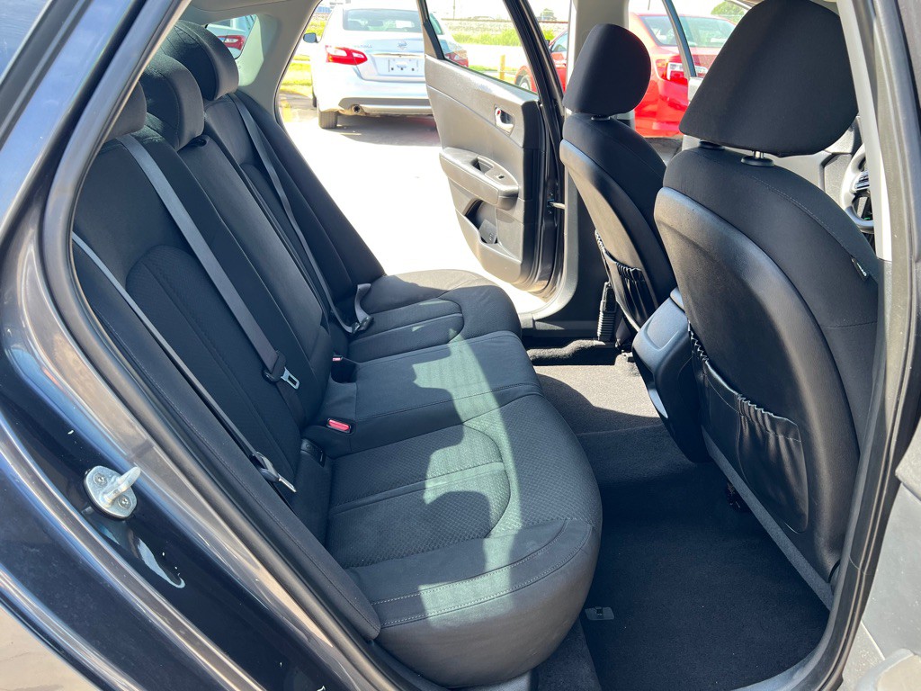 2018 Kia Optima Image 16