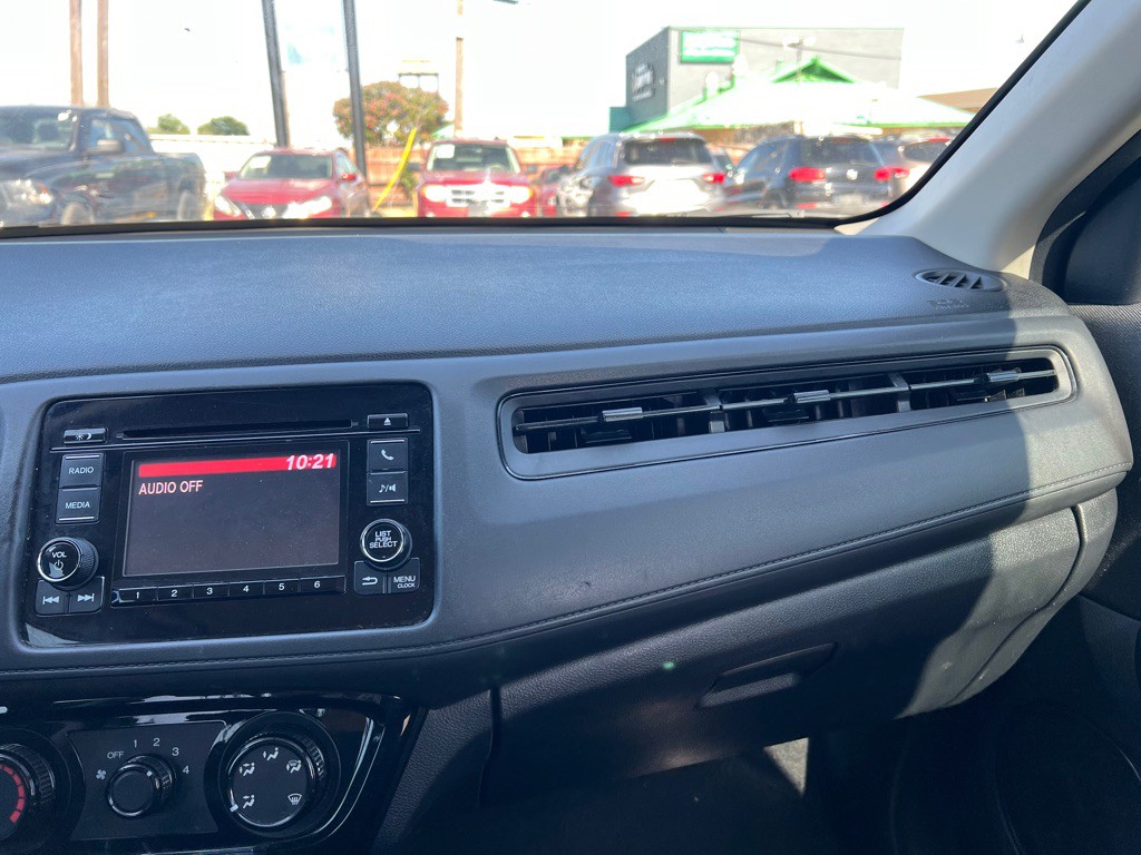 2022 Honda HR-V Image 18