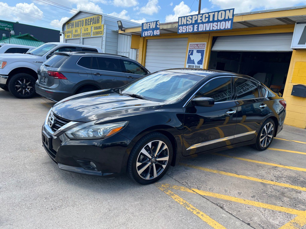 2017 Nissan Altima Image 3