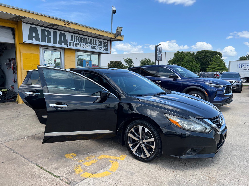 2017 Nissan Altima Image 7
