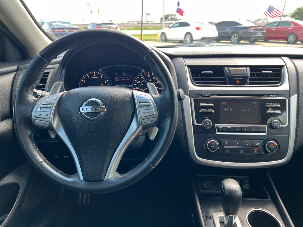 2017 Nissan Altima Image 20