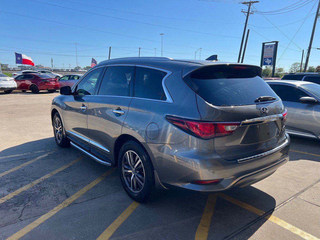 2018 INFINITI QX60 Image 4