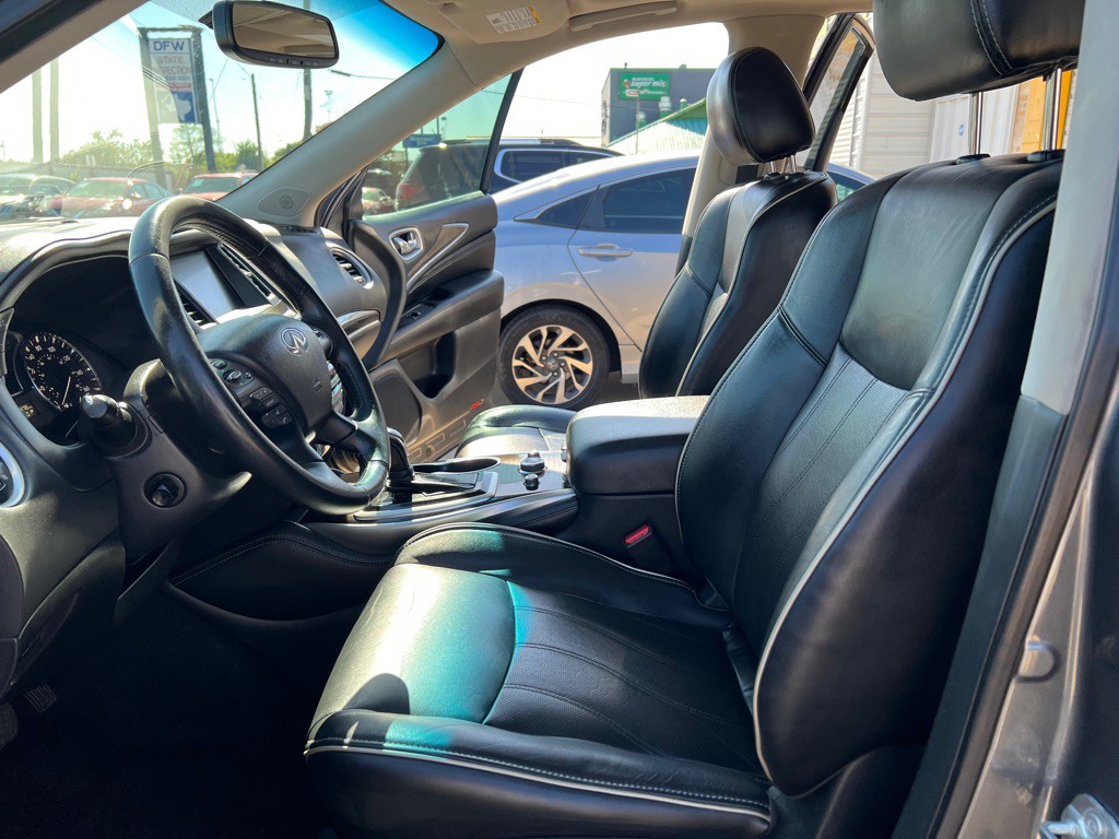 2018 INFINITI QX60 Image 19