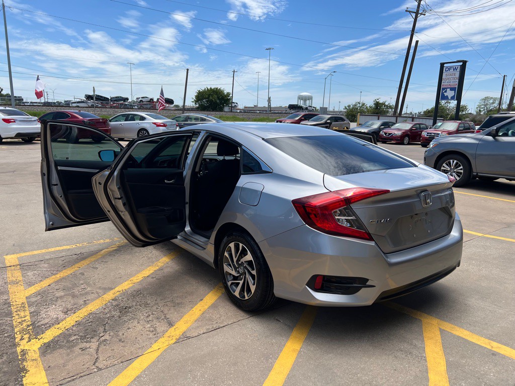2016 Honda Civic Image 10