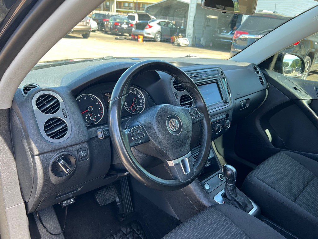 2018 Volkswagen Tiguan Image 16