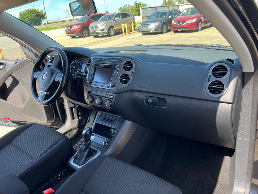 2018 Volkswagen Tiguan Image 19