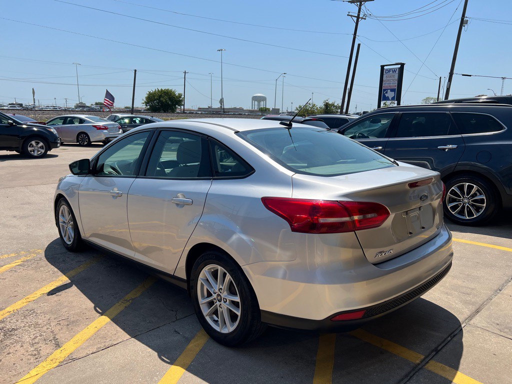 2018 Ford Focus Image 4