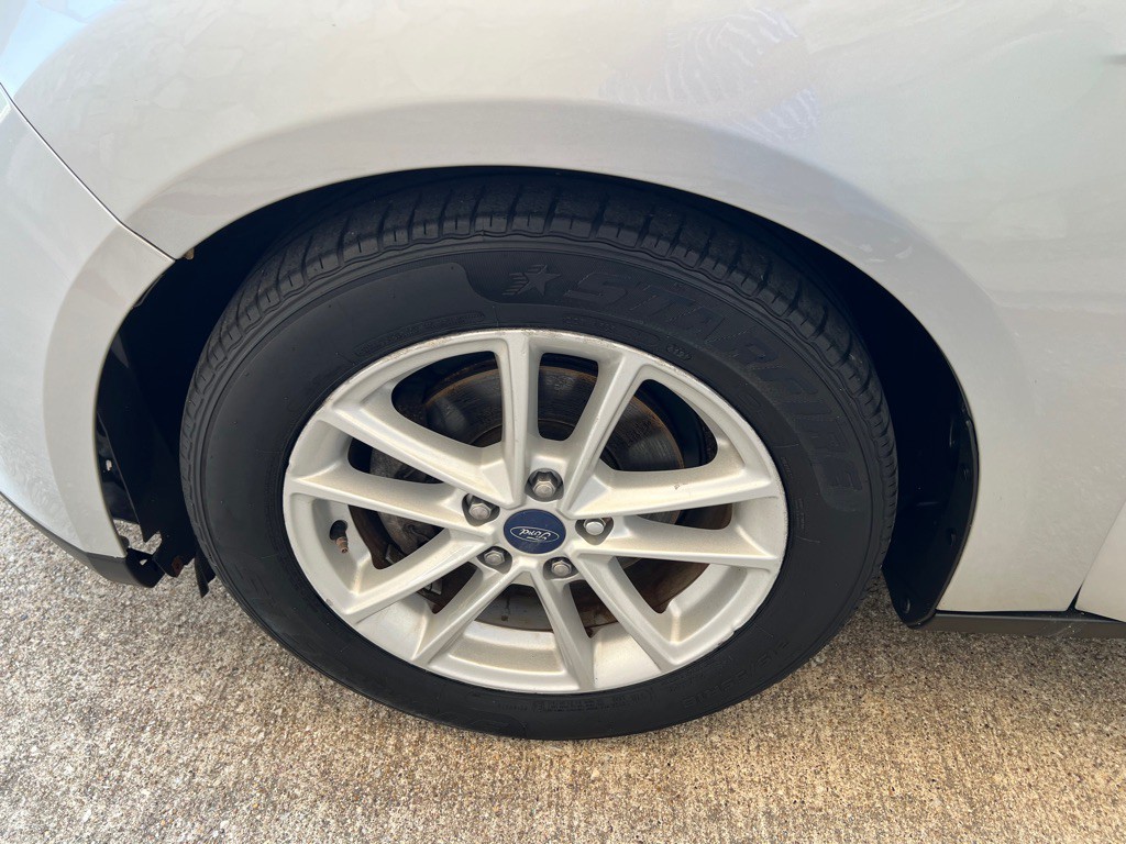 2018 Ford Focus Image 25