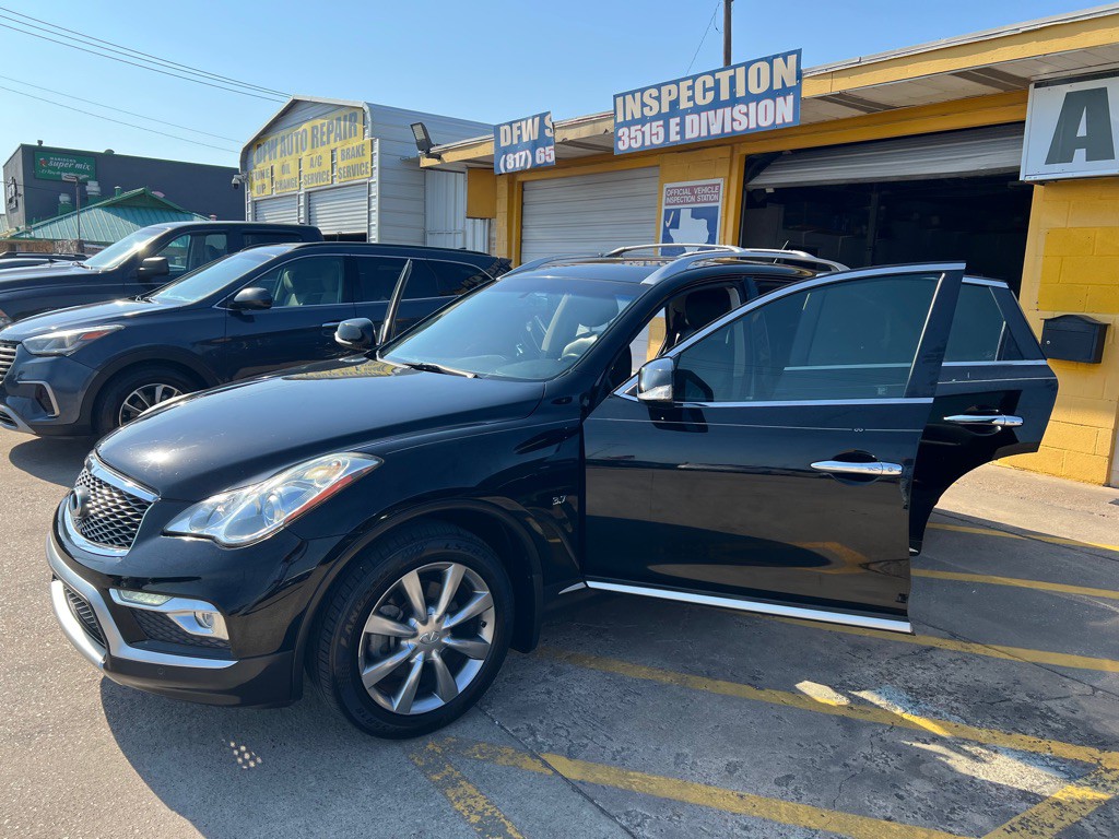 2017 INFINITI QX50 Image 9